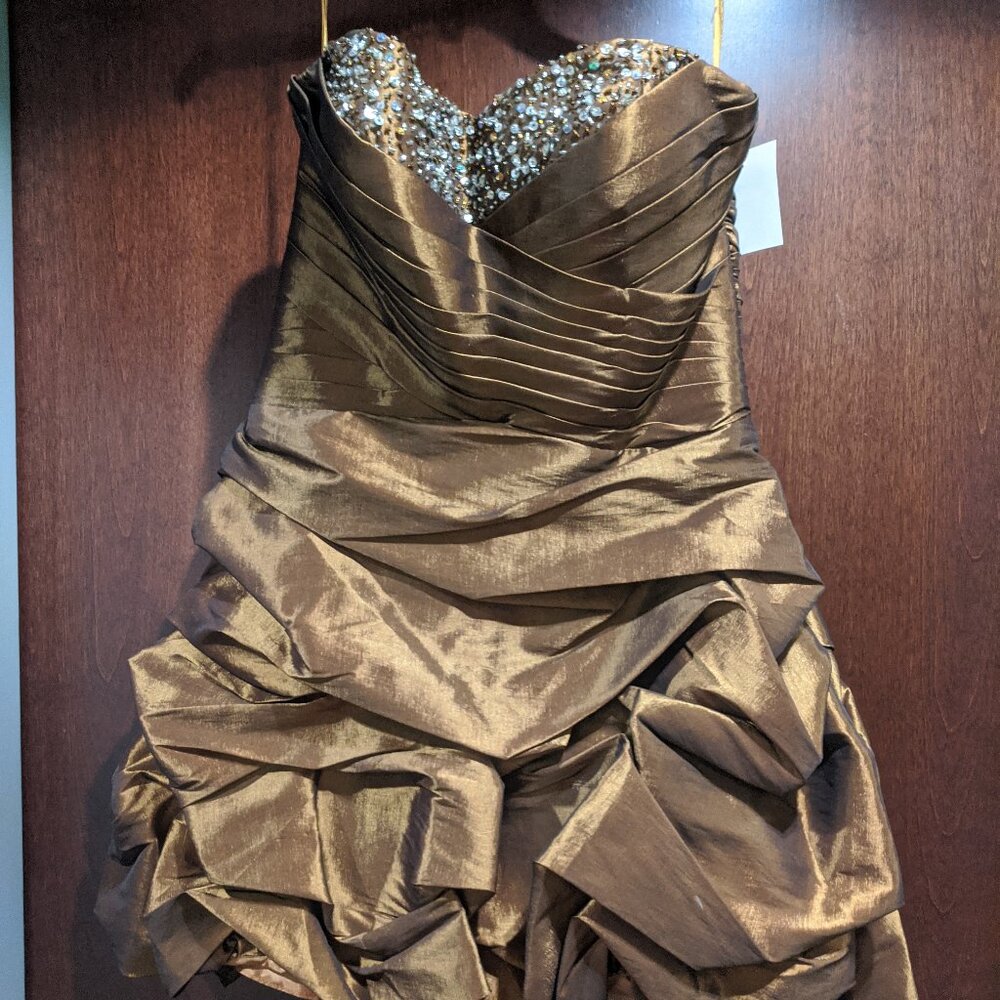 Aspeed Size 10/L Copper Prom Dress